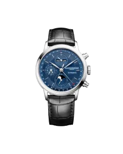 Baume & Mercier Classima med kronografer og månefase til herre på 42 mm. Blå tallskive og sort alligatorrem. 50 meter vanntett.