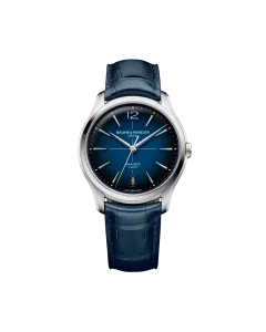 Baume & Mercier Clifton dressklokke til herre med automatisk verk med 120 timer gangreserve, blå skrive og blå alligatorrem.