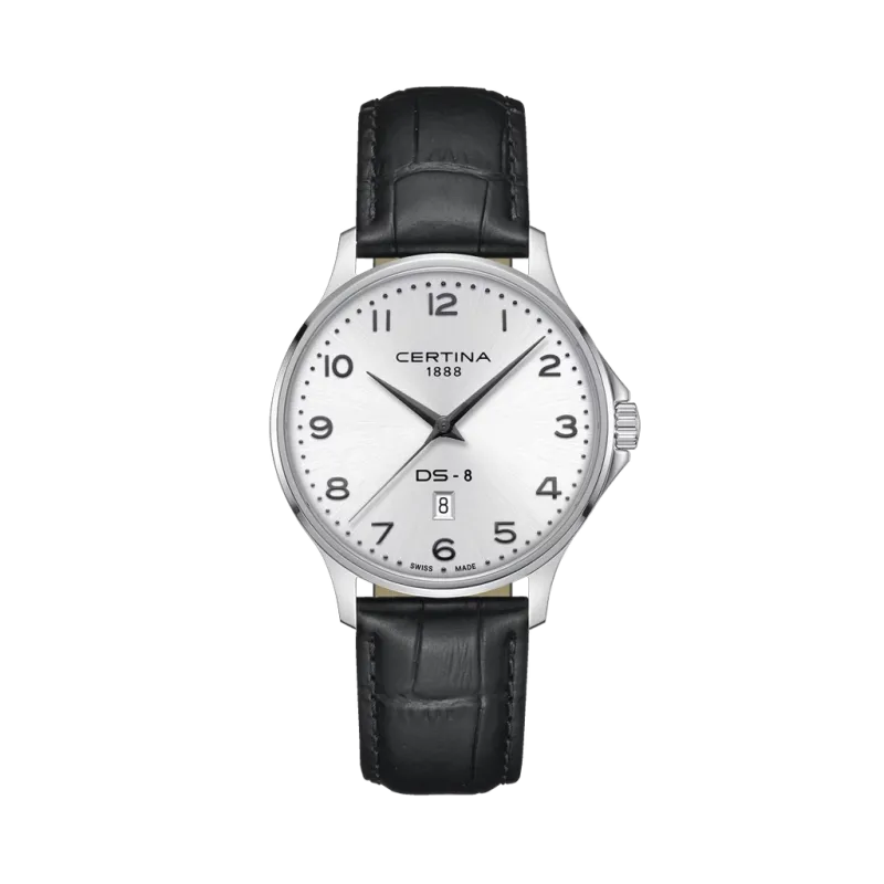 Certina DS-8 Gent C045.410.16.032.00 herreklokke på 40 mm med quartzverk, sølvfarget skive, tall og skinnrem. Certina DS-8 Gent C045.410.16.032.00 herreklokke på 40 mm med quartzverk, sølvfarget skive, tall og skinnrem.