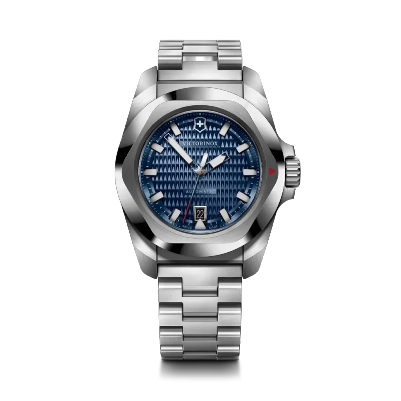 Victorinox I.N.O.X. Automatic herreur med blå skive, kasse og lenke i stål. Vanntett til 200 meter. Victorinox I.N.O.X. Automatic herreur med blå skive, kasse og lenke i stål. Vanntett til 200 meter.